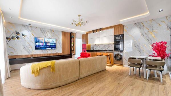 2-Bedroom Luxury Apartment 